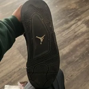 Black cat 4s used a authentic size 9 men Used black cat 4s - Gem main image 3